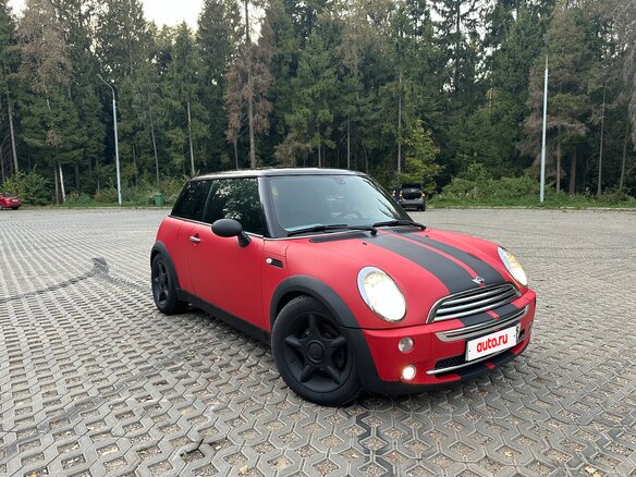 2006 Mini Hatch Cooper I (R50), красный, 525000 рублей - вид 13