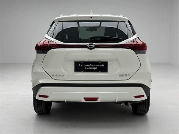 2023 Nissan Kicks I Рестайлинг, белый - вид 3