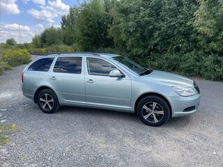 2010 Skoda Octavia II (A5) Рестайлинг, зелёный, 680000 рублей, вид 4