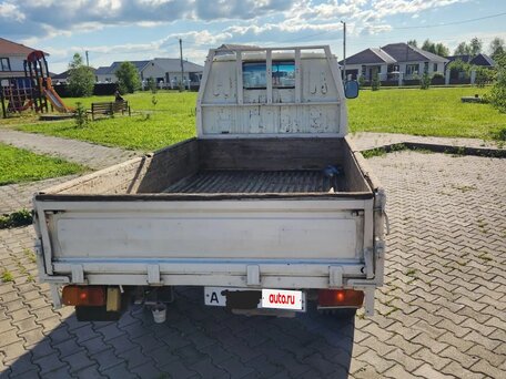 1987 Toyota Dyna, белый, 550000 рублей, вид 5
