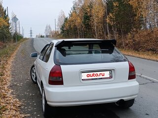 1997 Honda Civic VI, белый, 550000 рублей, вид 1