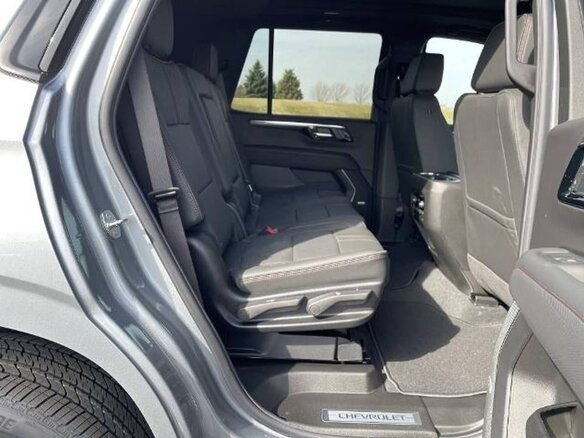 2026 Chevrolet Tahoe V Рестайлинг, серый, 15100577 рублей - вид 20