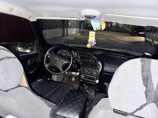 2004 Chevrolet Niva I, серебристый, 300000 рублей, вид 5