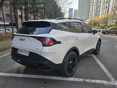 2026 Kia Sportage V Рестайлинг, белый, 5185999 рублей, вид 3