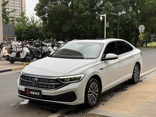 2024 Volkswagen Sagitar III Рестайлинг, белый, 1400000 рублей, вид 1