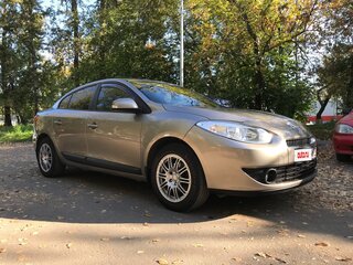 2010 Renault Fluence I, бежевый, 750000 рублей, вид 1