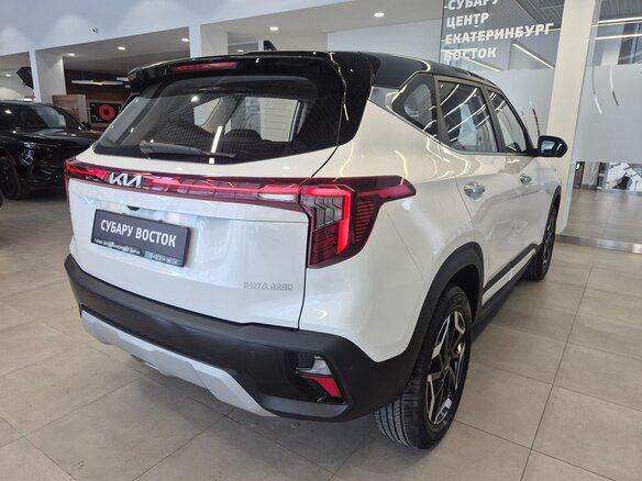 2026 Kia Seltos I Рестайлинг, белый, 2200000 рублей - вид 5
