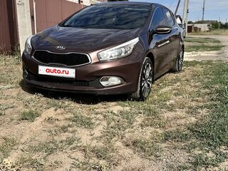 2014 Kia Ceed II, коричневый, 1000000 рублей, вид 2