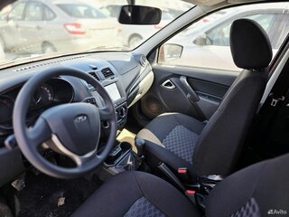 2026 Lada (ВАЗ) Granta I Рестайлинг, красный, 1238000 рублей, вид 5