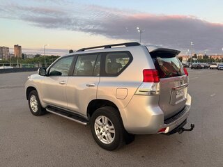 2012 Toyota Land Cruiser Prado 150 Series, серебристый, 4500000 рублей, вид 5