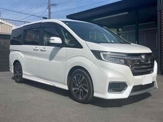 2020 Honda Stepwgn Spada V Рестайлинг, белый, 1810000 рублей, вид 3