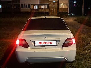 2010 Daewoo Nexia I Рестайлинг, белый, 80000 рублей, вид 3