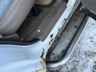 2002 Ford Explorer III, белый, 595000 рублей, вид 5