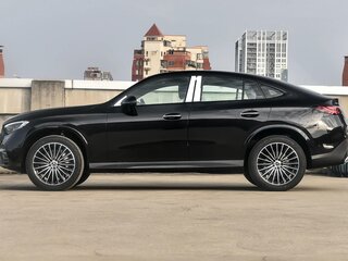 2026 Mercedes-Benz GLC Coupe 300 II (C254), чёрный, 8400000 рублей, вид 4