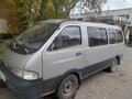 2001 Kia Pregio Grand I, серый, 450000 рублей - вид 4