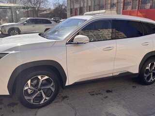 2024 Geely Atlas II, белый, 3099000 рублей, вид 5