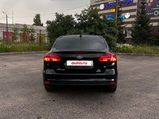2016 Ford Focus III Рестайлинг, чёрный, 850000 рублей, вид 3