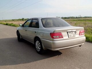 2001 Toyota Carina VII (T210), серый, 400000 рублей, вид 1