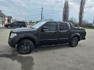 2008 Nissan Navara (Frontier) III (D40), серый, 1150000 рублей, вид 3