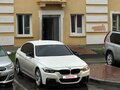 2018 BMW 3 серии 330i xDrive VI (F3x) Рестайлинг, белый, 2399000 рублей - вид 4