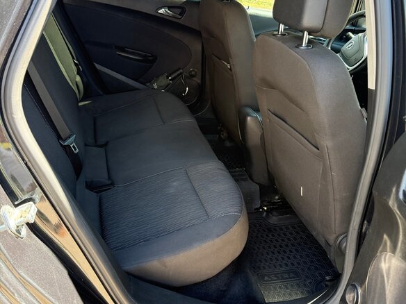2013 Opel Astra J Рестайлинг, чёрный, 570000 рублей - вид 14
