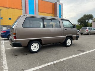 1989 Toyota Town Ace II Рестайлинг 2, коричневый, 250000 рублей, вид 4