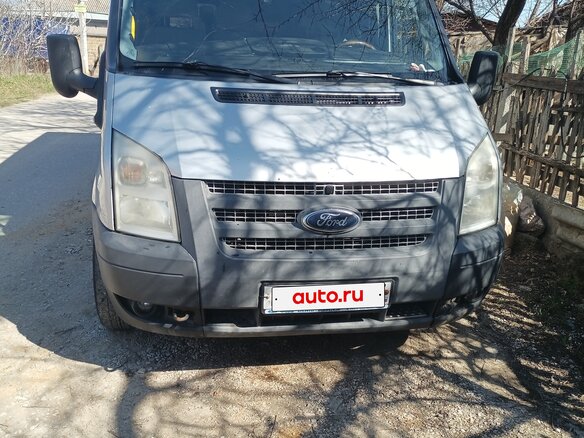 2011 Ford Transit, серебристый, 1000300 рублей