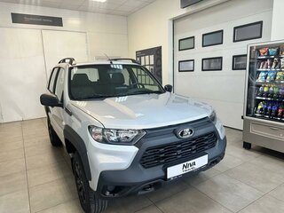 2025 Lada (ВАЗ) Niva Travel I, серебристый, 1628000 рублей, вид 3