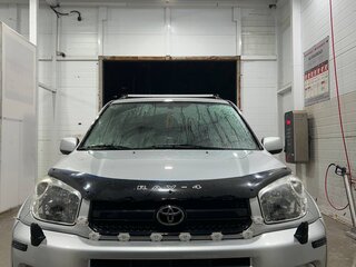 2004 Toyota RAV4 II (XA20) Рестайлинг, серебристый, 950000 рублей, вид 4