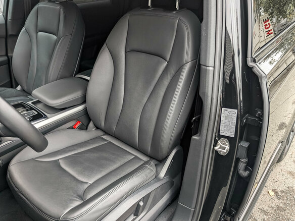 2023 Audi Q7 45 TFSI II (4M) Рестайлинг, чёрный, 7550000 рублей - вид 19