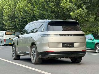 2025 Lynk & Co 900, серый, 6515000 рублей, вид 4