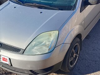 2005 Ford Fiesta Mk5, серебристый, 365000 рублей, вид 1