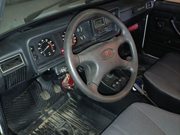 2011 Lada (ВАЗ) 2107, белый, 500000 рублей - вид 5