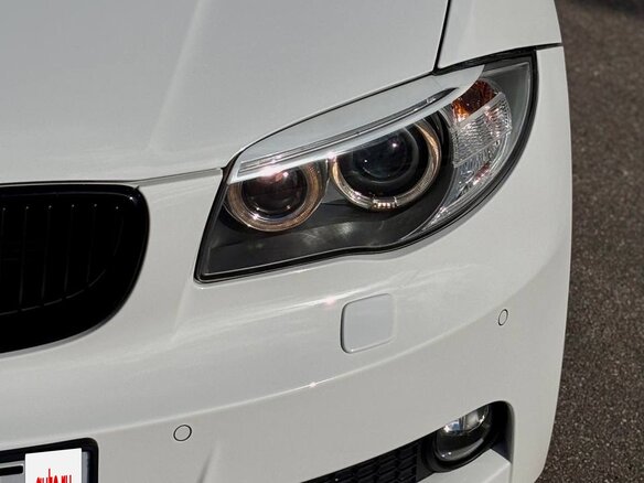 2012 BMW 1 серии 120d I (E82/E88) Рестайлинг 2, белый, 2499999 рублей - вид 2