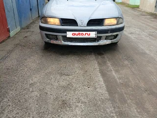 2002 Mitsubishi Carisma I Рестайлинг, серебристый, 70000 рублей, вид 1