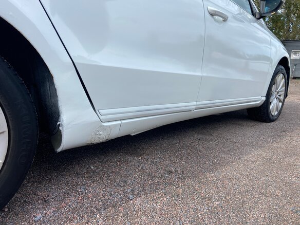 2011 Volkswagen Passat B7, белый, 620000 рублей - вид 16
