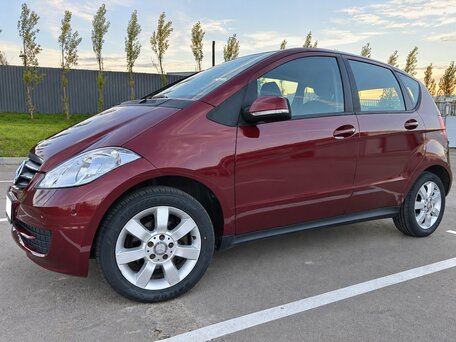 2009 Mercedes-Benz A-Класс 180 II (W169) Рестайлинг, пурпурный, 790000 рублей, вид 4