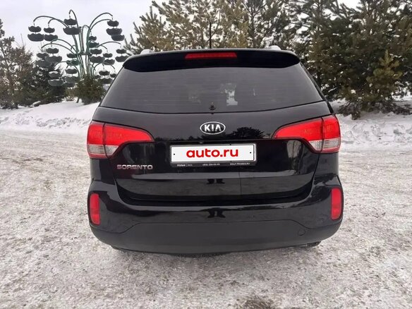 2017 Kia Sorento II Рестайлинг, чёрный, 2200000 рублей - вид 6