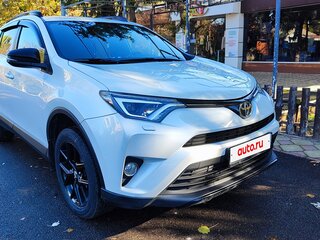 2019 Toyota RAV4 IV (XA40) Рестайлинг, белый, 2540000 рублей, вид 2