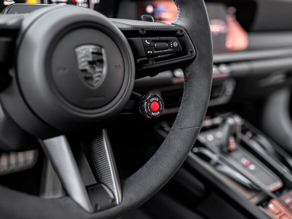 2026 Porsche 911 Turbo S VIII (992) Рестайлинг, чёрный, 36900000 рублей - вид 10