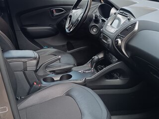 2014 Hyundai ix35 I Рестайлинг, коричневый, 1700000 рублей, вид 5