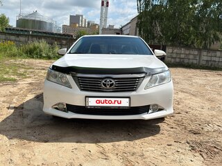 2014 Toyota Camry VII (XV50), белый, 2000000 рублей, вид 2