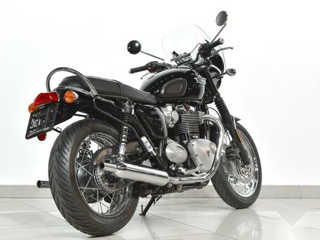 2020 Triumph Bonneville T120, чёрный, 879000 рублей, вид 3