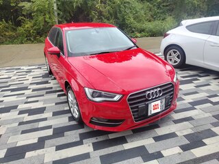 2016 Audi A3 III (8V), красный, 1400000 рублей, вид 1