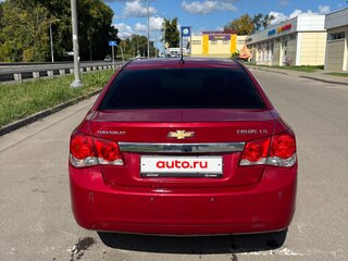 2011 Chevrolet Cruze I, красный, 685000 рублей, вид 2