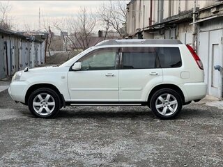 2006 Nissan X-Trail I Рестайлинг, белый, 690000 рублей, вид 1