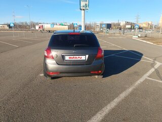 2011 Kia Ceed I Рестайлинг, серебристый, 850000 рублей, вид 3