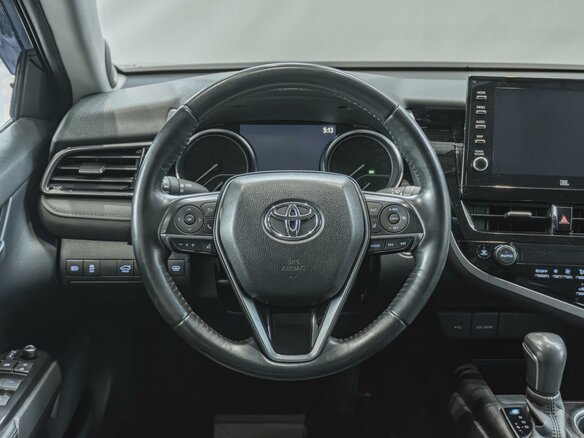 2021 Toyota Camry VIII (XV70) Рестайлинг, коричневый, 2350000 рублей - вид 23