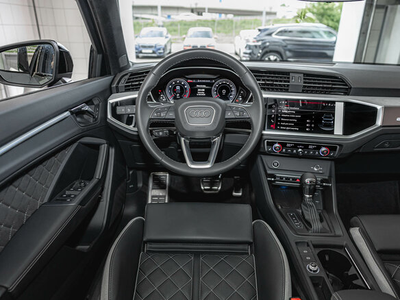 2026 Audi Q3 45 TFSI II (F3), серый, 5700000 рублей - вид 10