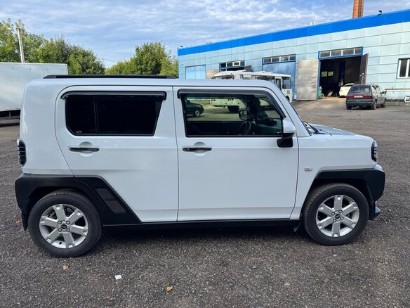 2021 Daihatsu Taft II, белый - вид 2